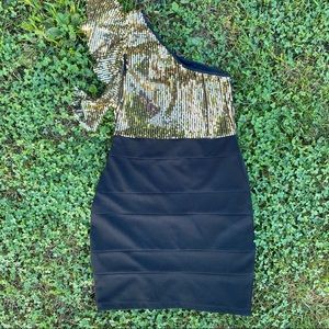 One Shoulder Gold Sequence Short Dress